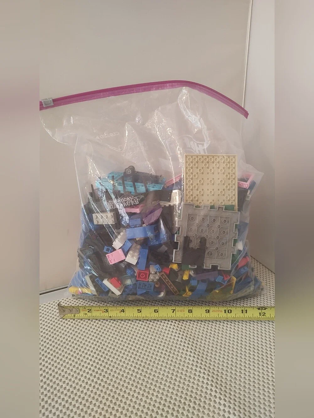 Non-Lego Building Blocks Bundle 4lb Bag As Shown Smoke/pet free